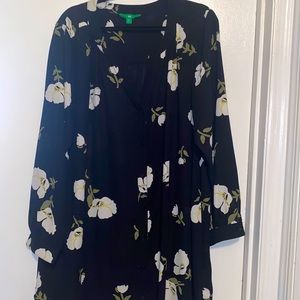 Plus size black and white floral women’s dress, EUC Size 2X